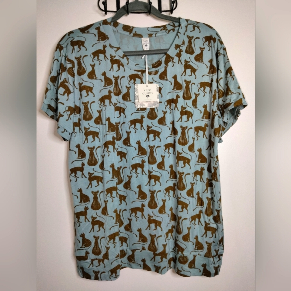 Kate Quinn (Size M) Blue & Brown Cumin Cat Novelty Print SS T-shirt (NEW-NWT)